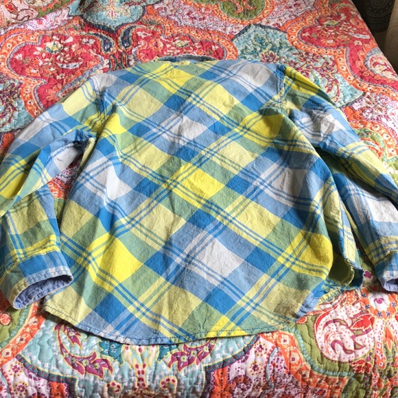 Button down top - Picture 5 of 8